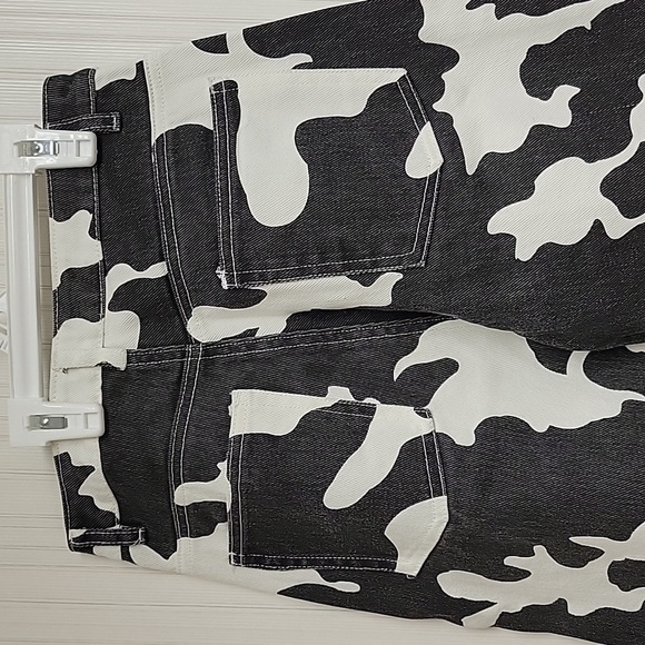 Pitaya, women's high waist cow print denim sz small, new with tags - Picture 4 of 6